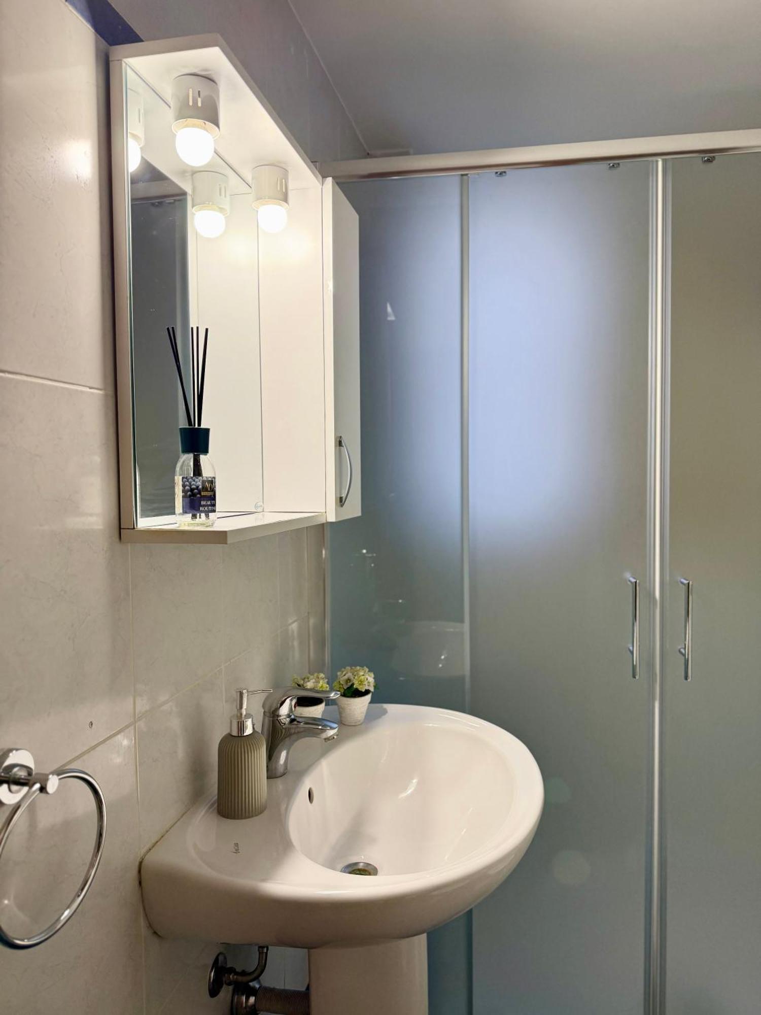Gigi'S Apartment Палермо Экстерьер фото